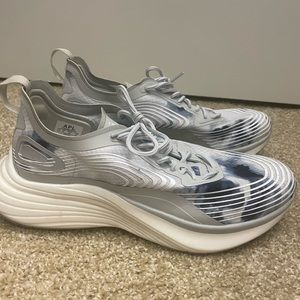 APL RUNNING SHOES